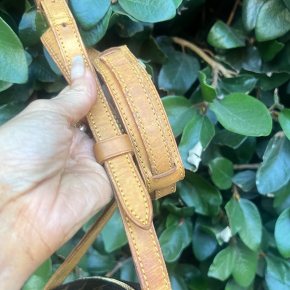 Authentic LOUIS VUITTON Jeune Fille Crossbody Shoulder Bag LVTH8907 France 1989 - Picture 12 of 12